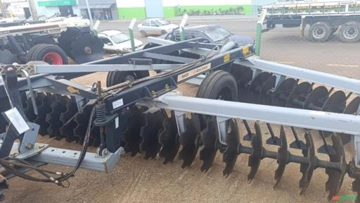 GRADE NIVELADORA 52X22 BALDAN CONTROLE REMOTO ESP 200 Imagem GRADE NIVELADORA 52X22 BALDAN CONTROLE REMOTO ESP 200