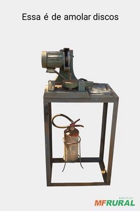 Máquina de Amolar/Afiar Serras e Discos Imagem Máquina de Amolar/Afiar Serras e Discos