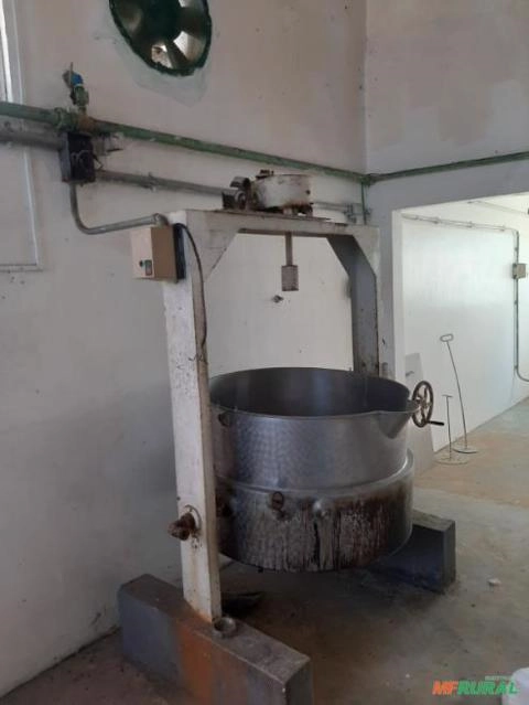 Tacho inox Com Mexedor Elétrico Imagem Tacho inox Com Mexedor Elétrico