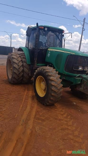 Trator John Deere 7515 – 140 cv Imagem Trator John Deere 7515 – 140 cv