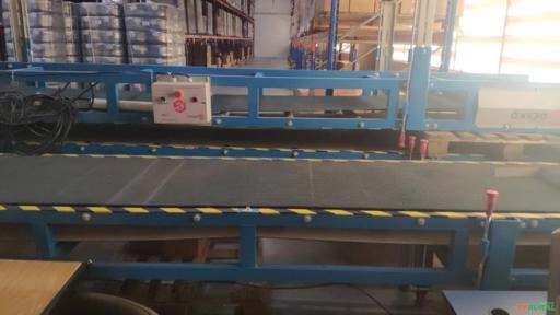 ESTEIRA TRANSP PARA CAIXAS E SACARIA 15M X 700MM Imagem ESTEIRA TRANSP PARA CAIXAS E SACARIA 15M X 700MM
