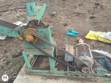 Triturador Nogueira DPM-2 – Motor 12,5 CV (Robusto e Pronto para o Trabalho) Imagem Triturador Nogueira DPM-2 – Motor 12,5 CV (Robusto e Pronto para o Trabalho)