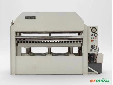 Prensa Hidráulica Martil – Produção de Chapas Tipo Compensado Imagem Prensa Hidráulica Martil – Produção de Chapas Tipo Compensado