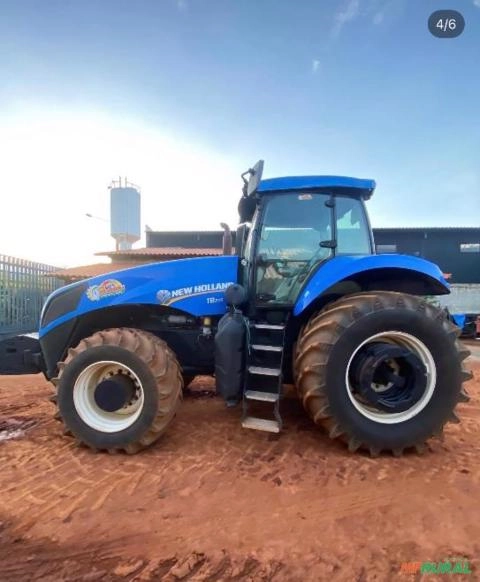 Trator New Holland T8.270 – 270 CV – 4x4 Imagem Trator New Holland T8.270 – 270 CV – 4x4
