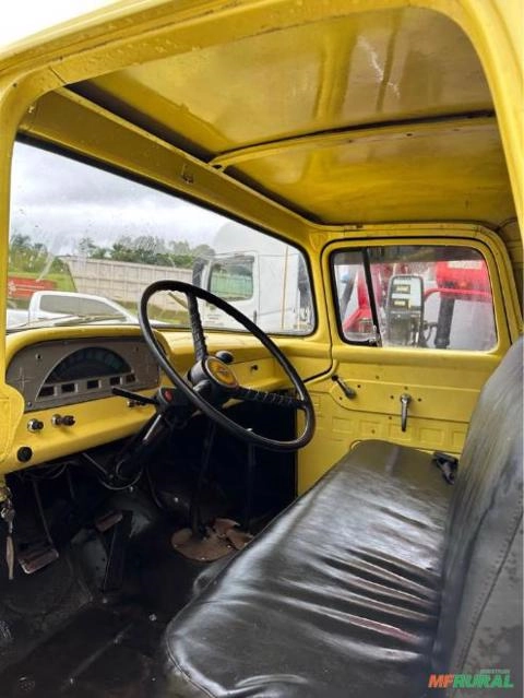 Caminhão Ford F600 – Ano 1964 Imagem Caminhão Ford F600 – Ano 1964