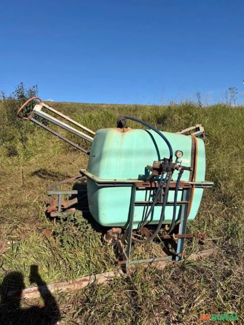 Pulverizador Agrícola para Trator Imagem Pulverizador Agrícola para Trator