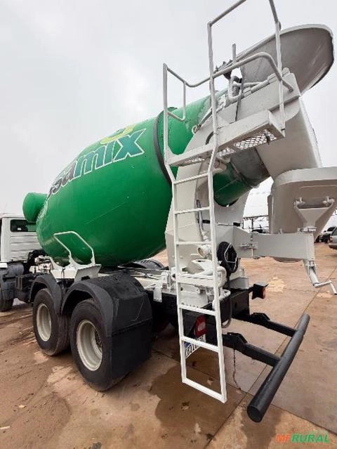 Misturador para Adubo Imagem Misturador para Adubo