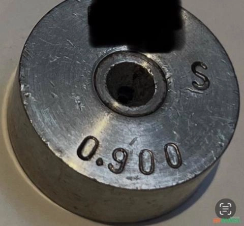 FIEIRA DE DIAMANTE SINTÉTICO 0,90MM DE PRIMEIRO USO Imagem FIEIRA DE DIAMANTE SINTÉTICO 0,90MM DE PRIMEIRO USO