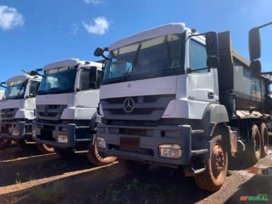CAMINHÃO BASCULANTE MERCEDES BENZ, MODELO AXOR 4144 6X4, ANO DE FABRICAÇÃO 2016,COM RETARDER Imagem CAMINHÃO BASCULANTE MERCEDES BENZ, MODELO AXOR 4144 6X4, ANO DE FABRICAÇÃO 2016,COM RETARDER