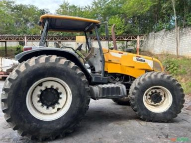TRATOR AGRÍCOLA VALTRA BM 165 4X4 ANO 2007, 165CV DE POTÊNCIA Imagem TRATOR AGRÍCOLA VALTRA BM 165 4X4 ANO 2007, 165CV DE POTÊNCIA