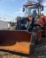 PÁ CARREGADEIRA DEVELON, MODELO SD200-3, ANO 2023, 3.500 HORAS TRABALHADAS, CABINE FECHADA COM AR Imagem PÁ CARREGADEIRA DEVELON, MODELO SD200-3, ANO 2023, 3.500 HORAS TRABALHADAS, CABINE FECHADA COM AR