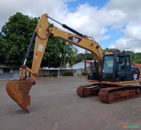 ESCAVADEIRA CATERPILLAR 313D2 GC ANO 2019, DE ÚNICO DONO, NF DE ORIGEM, COM 12.000 HORAS TRABALHADAS Imagem ESCAVADEIRA CATERPILLAR 313D2 GC ANO 2019, DE ÚNICO DONO, NF DE ORIGEM, COM 12.000 HORAS TRABALHADAS
