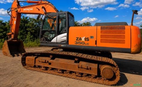 ESCAVADEIRA HITACHI, MODELO ZX350LC-5G, ANO 2016, ÚNICO DONO, NF DE ORIGEM, COM 8.500 HORAS Imagem ESCAVADEIRA HITACHI, MODELO ZX350LC-5G, ANO 2016, ÚNICO DONO, NF DE ORIGEM, COM 8.500 HORAS