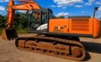 ESCAVADEIRA HITACHI, MODELO ZX350LC-5G, ANO 2016, ÚNICO DONO, NF DE ORIGEM, COM 8.500 HORAS Imagem ESCAVADEIRA HITACHI, MODELO ZX350LC-5G, ANO 2016, ÚNICO DONO, NF DE ORIGEM, COM 8.500 HORAS