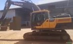 ESCAVADEIRA VOLVO, MODELO EC200D, ANO 2020, APENAS 5.000 HORAS TRABALHADAS, ÚNICO DONO, NF DE ORIGEM Imagem ESCAVADEIRA VOLVO, MODELO EC200D, ANO 2020, APENAS 5.000 HORAS TRABALHADAS, ÚNICO DONO, NF DE ORIGEM