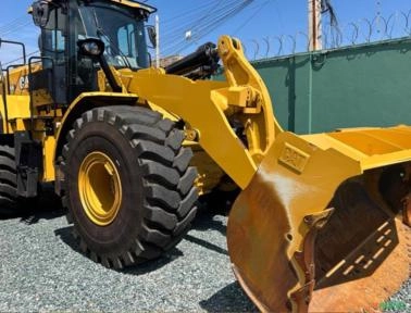 PÁ CARREGADEIRA CATERPILLAR, MODELO 966L, ANO 2022, ÚNICO DONO, NF DE ORIGEM, COM 13.000 HORAS Imagem PÁ CARREGADEIRA CATERPILLAR, MODELO 966L, ANO 2022, ÚNICO DONO, NF DE ORIGEM, COM 13.000 HORAS