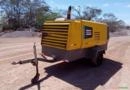 COMPRESSOR ATLAS COPCO, MODELO XAMS 900, ANO 2019, APENAS 5.300 HS, ÚNICO DONO, NF DE ORIGEM Imagem COMPRESSOR ATLAS COPCO, MODELO XAMS 900, ANO 2019, APENAS 5.300 HS, ÚNICO DONO, NF DE ORIGEM