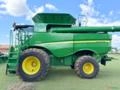 John Deere S680 plataforma de 45pés Imagem John Deere S680 plataforma de 45pés