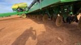 Plantadeira de Arrasto John Deere DB 74 - Ano 2013 Imagem Plantadeira de Arrasto John Deere DB 74 - Ano 2013