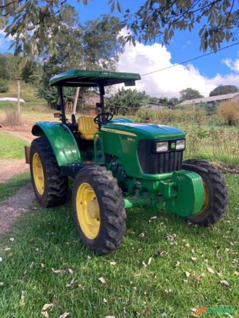 Trator jhon deere 5055e Imagem Trator jhon deere 5055e