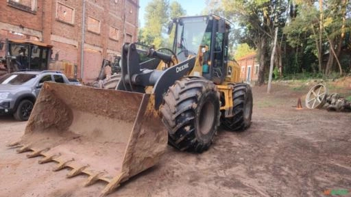 PÁ CARREGADEIRA JOHN DEERE 624K ANO: 2.022 Imagem PÁ CARREGADEIRA JOHN DEERE 624K ANO: 2.022