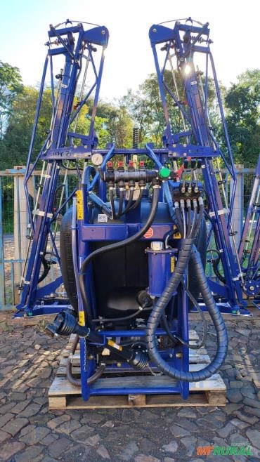 PULVERIZADOR 400 LITROS BARRA HIDRÁULICA DE 12 METROS. Imagem PULVERIZADOR 400 LITROS BARRA HIDRÁULICA DE 12 METROS.