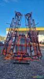 PULVERIZADOR JACTO 800 LITROS, BARRA 18 METROS Imagem PULVERIZADOR JACTO 800 LITROS, BARRA 18 METROS