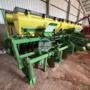 Plantadeira John Deere 1113 (12x50) - Vácuo - SeedStar + RowCommand + Caixa Longitudinal de Sementes Imagem Plantadeira John Deere 1113 (12x50) - Vácuo - SeedStar + RowCommand + Caixa Longitudinal de Sementes