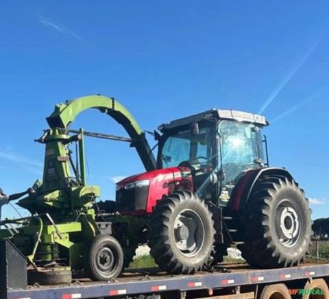 Trator MF 6714 com ensiladeira bokuda 2400 Imagem Trator MF 6714 com ensiladeira bokuda 2400
