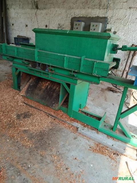 Máquina de fabricação maravalha Imagem Máquina de fabricação maravalha