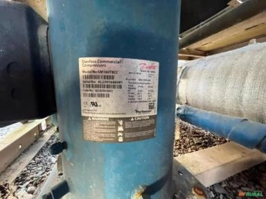 Chiller YORK 54 TR191 kW4 Compressores Danfoss Industrial Imagem Chiller YORK 54 TR191 kW4 Compressores Danfoss Industrial