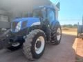 Trator New Holland T7060 Imagem Trator New Holland T7060