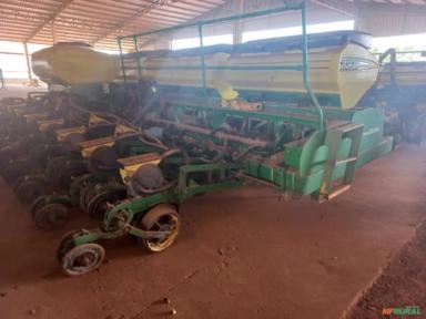 PLANTADEIRA JOHN DEERE 2134 Imagem PLANTADEIRA JOHN DEERE 2134