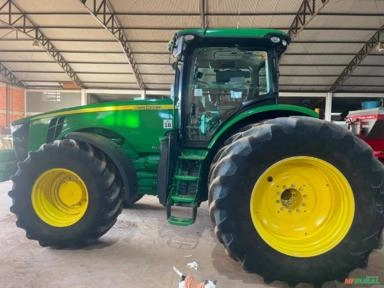 John Deere 8270R Imagem John Deere 8270R