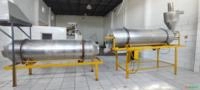 Linha de secagem/tostagem. Equipamento industrial em inox, pronto para uso. Imagem Linha de secagem/tostagem. Equipamento industrial em inox, pronto para uso.