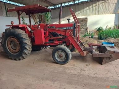 Trator Massey Ferguson 275 com Concha 4X2 Ano 1982 Imagem Trator Massey Ferguson 275 com Concha 4X2 Ano 1982