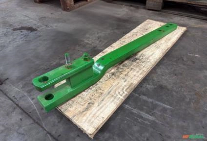 BARRA DE TRAÇÃO JOHN DEERE L203949 Imagem BARRA DE TRAÇÃO JOHN DEERE L203949