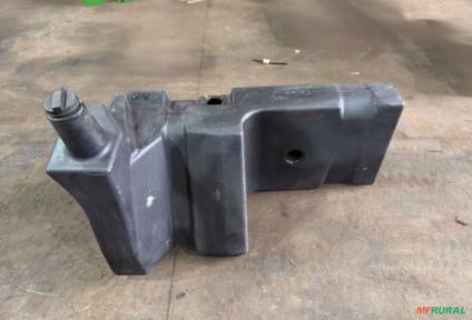 TANQUE DE COMBUSTÍVEL JOHN DEERE AL220880 Imagem TANQUE DE COMBUSTÍVEL JOHN DEERE AL220880