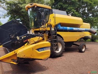 Colheitadeira New Holland TC 5070 - 2009 Imagem Colheitadeira New Holland TC 5070 - 2009