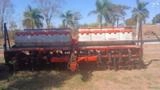 Plantadeira Jumil JM 3080 PD ano 2013 Imagem Plantadeira Jumil JM 3080 PD ano 2013