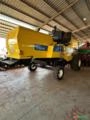Colheitadeira New Holland TL5070 2018 com Plataforma de 9 Linhas Imagem Colheitadeira New Holland TL5070 2018 com Plataforma de 9 Linhas