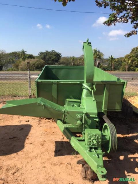 Imagem Picadeira de cana Cremasco Imagem Picadeira de cana Cremasco