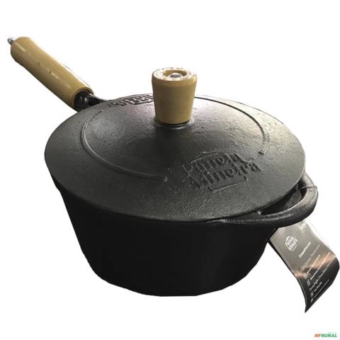 CAÇAROLA EMILLY CABO DE MADEIRA E TAMPA DE FERRO 16X20CM 2,2L CAÇAROLA/112 90240 Imagem CAÇAROLA EMILLY CABO DE MADEIRA E TAMPA DE FERRO 16X20CM 2,2L CAÇAROLA/112 90240