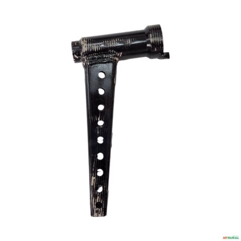 BRAÇO (SUPORTE) MANGA DE EIXO ESQUERDO TRATOR VALTRA / VALMET 80534120 3038007 Imagem BRAÇO (SUPORTE) MANGA DE EIXO ESQUERDO TRATOR VALTRA / VALMET 80534120 3038007