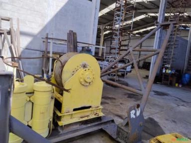 GUINCHO HIDRAÚLICO 20 TONS. PARA DRAGAS, BALSAS , MINERAÇÃO ETC Imagem GUINCHO HIDRAÚLICO 20 TONS. PARA DRAGAS, BALSAS , MINERAÇÃO ETC