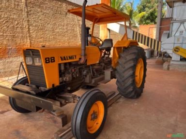 Trator Valtra/Valmet 88 4x2 ano 85 Imagem Trator Valtra/Valmet 88 4x2 ano 85