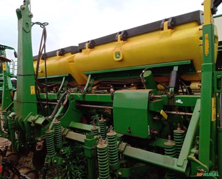 John Deere Plantadeira 1109 2014 2014 Imagem John Deere Plantadeira 1109 2014 2014