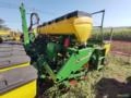 PLANTADEIRA JOHN DEERE / MODELO 1109 ANO 2016 Imagem PLANTADEIRA JOHN DEERE / MODELO 1109 ANO 2016
