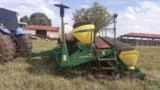 Plantadeira John Deere 1111 ano 2011 Imagem Plantadeira John Deere 1111 ano 2011