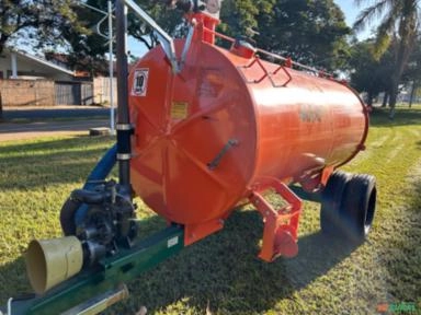 Imagem Distribuidor de Esterco Líquido modelo: DELN 4000/ Com Pneus novos/remold-capacidade,produto>novo Imagem Distribuidor de Esterco Líquido modelo: DELN 4000/ Com Pneus novos/remold-capacidade,produto>novo